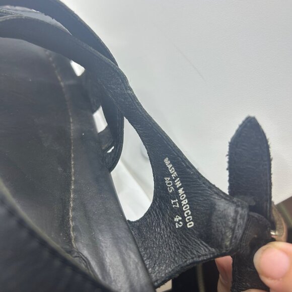 Black Leather Dansko Strappy Sandals With Adjustable Buckle & Cushioned Sole 42 - Picture 8 of 10